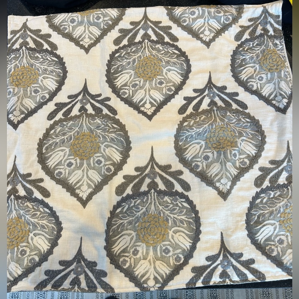 Pottery Barn Pillow Cover